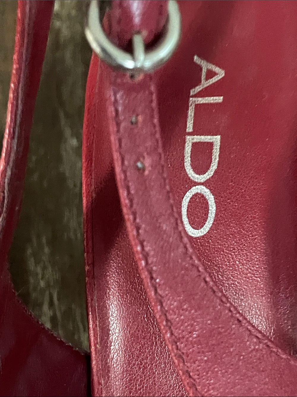Aldo Red and White Pointed Slingback Pumps with Ring Detail - Picture 8 of 8